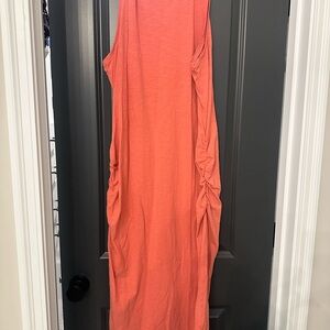 Old Navy Maternity BodyCon Sleeveless Coral Dress